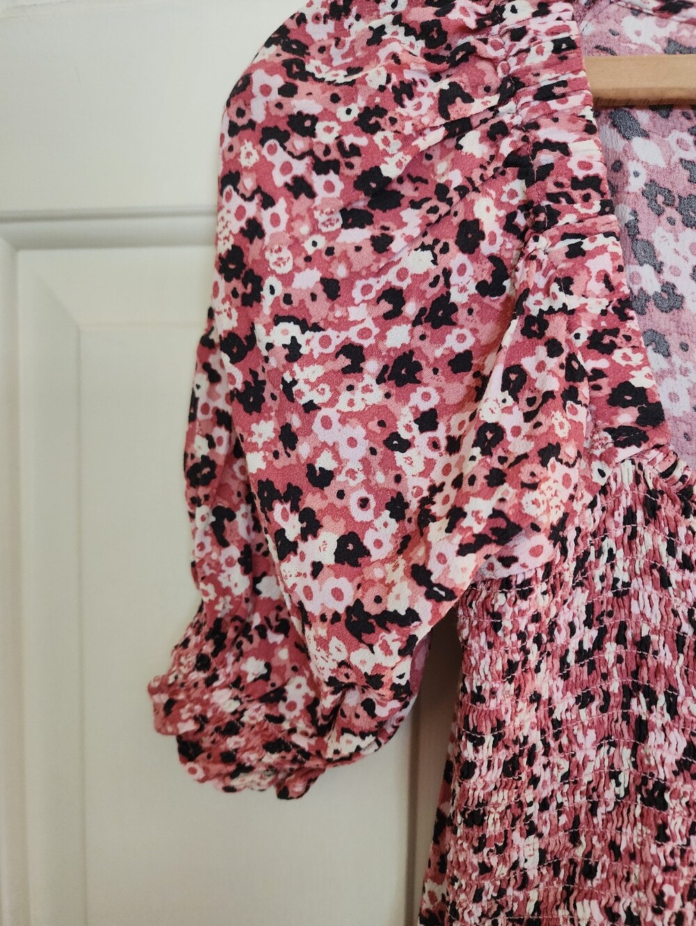 Seraphine Maternity Nursing Dress Pink Floral Size 4 Party Event Romantic - Picture 9 of 9